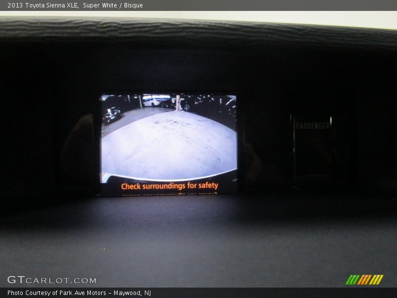 Super White / Bisque 2013 Toyota Sienna XLE