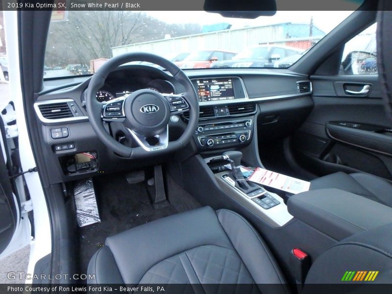  2019 Optima SX Black Interior