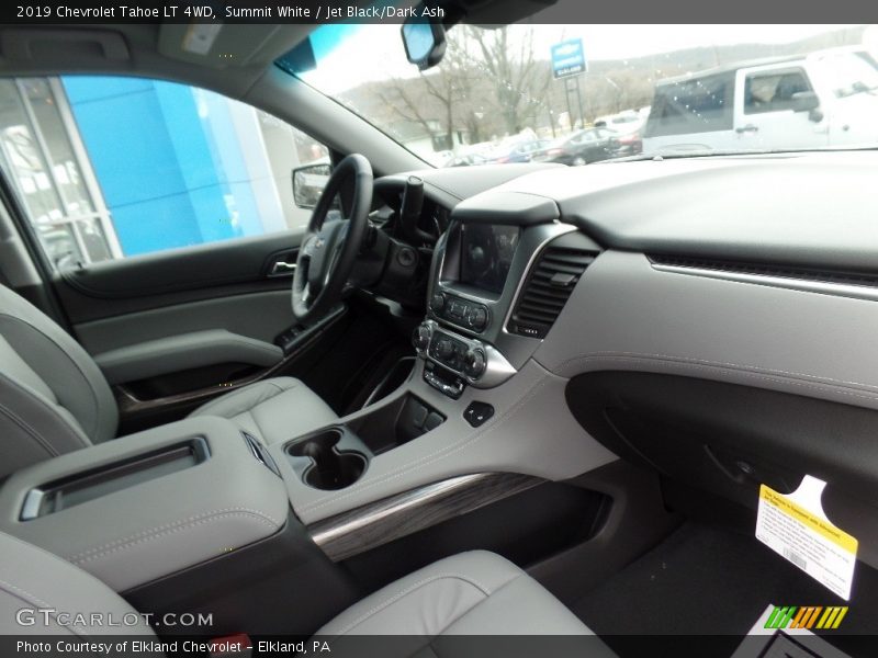 Summit White / Jet Black/Dark Ash 2019 Chevrolet Tahoe LT 4WD