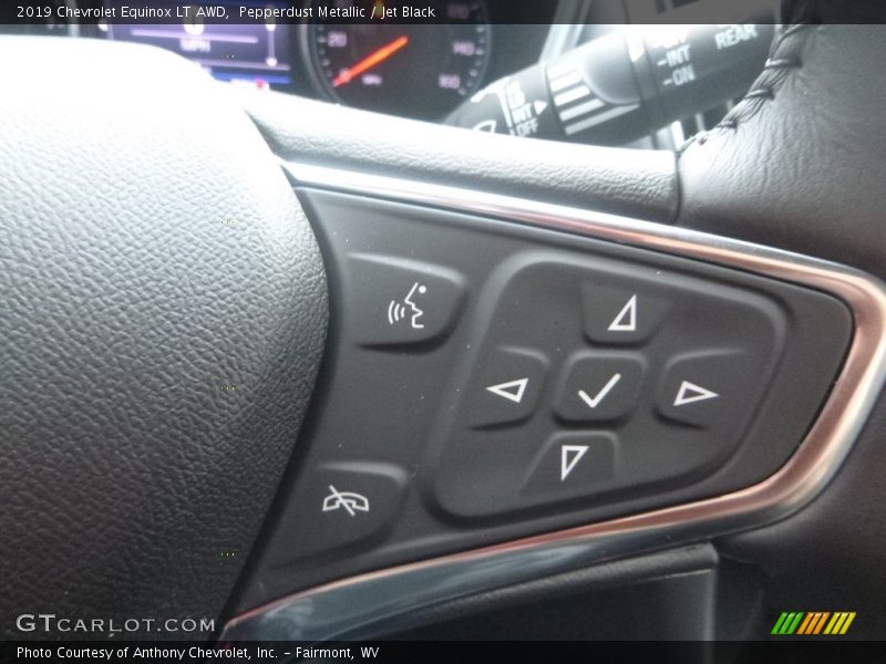 Pepperdust Metallic / Jet Black 2019 Chevrolet Equinox LT AWD