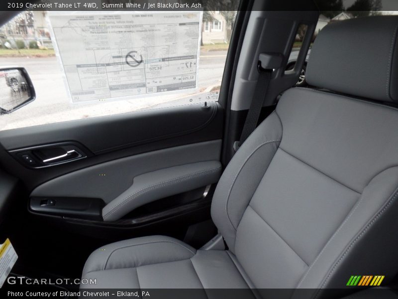 Summit White / Jet Black/Dark Ash 2019 Chevrolet Tahoe LT 4WD
