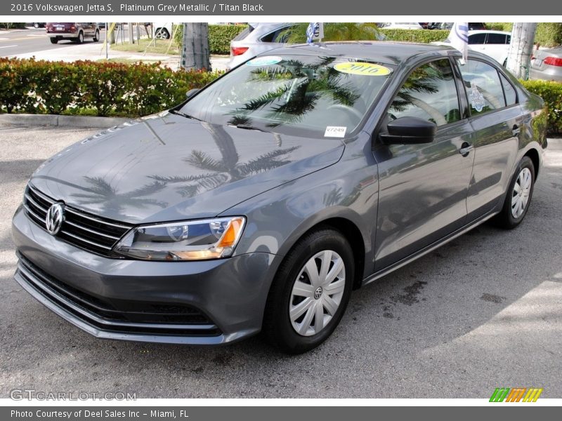 Platinum Grey Metallic / Titan Black 2016 Volkswagen Jetta S