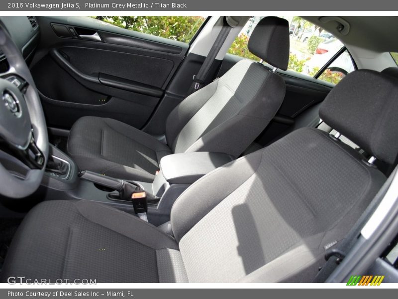 Platinum Grey Metallic / Titan Black 2016 Volkswagen Jetta S