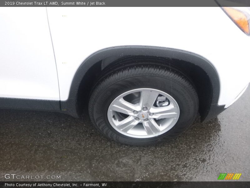 Summit White / Jet Black 2019 Chevrolet Trax LT AWD