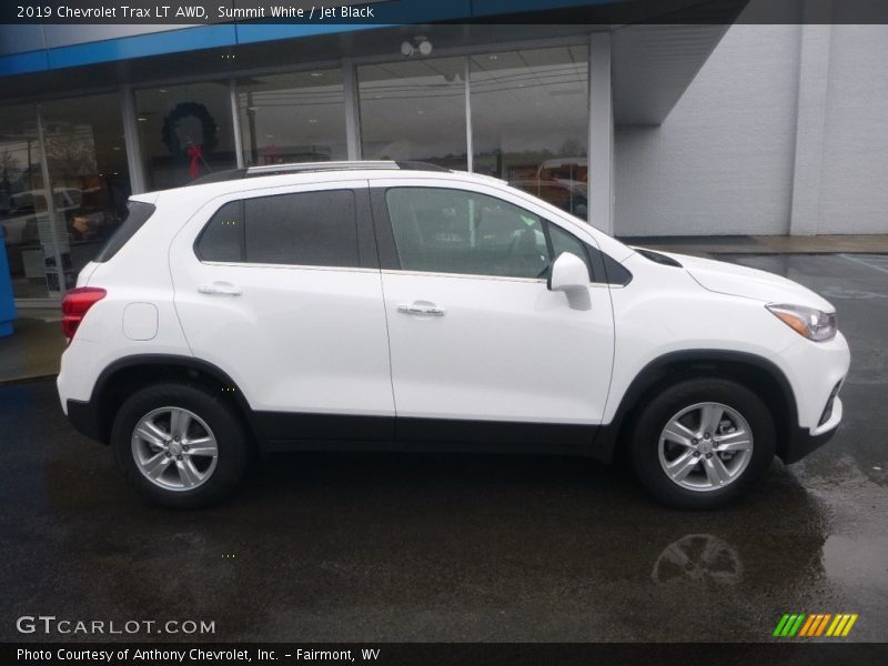 Summit White / Jet Black 2019 Chevrolet Trax LT AWD