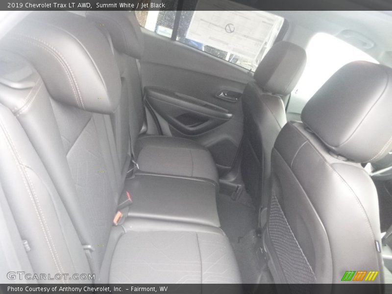 Summit White / Jet Black 2019 Chevrolet Trax LT AWD