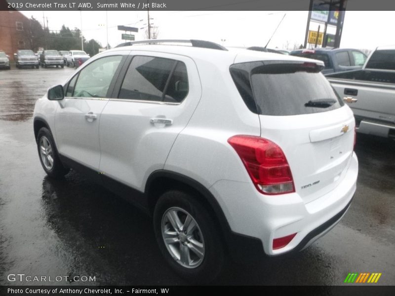 Summit White / Jet Black 2019 Chevrolet Trax LT AWD