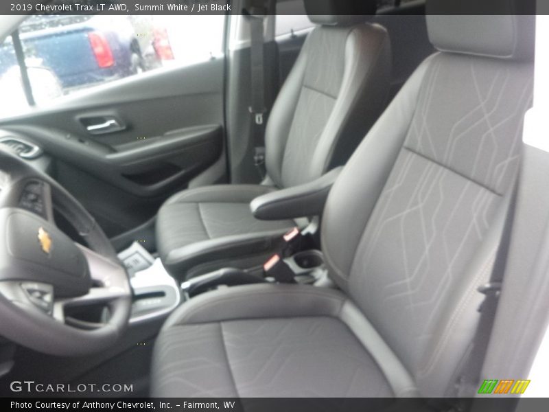 Summit White / Jet Black 2019 Chevrolet Trax LT AWD