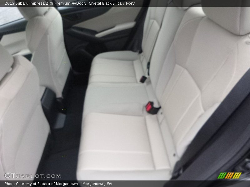 Crystal Black Silica / Ivory 2019 Subaru Impreza 2.0i Premium 4-Door