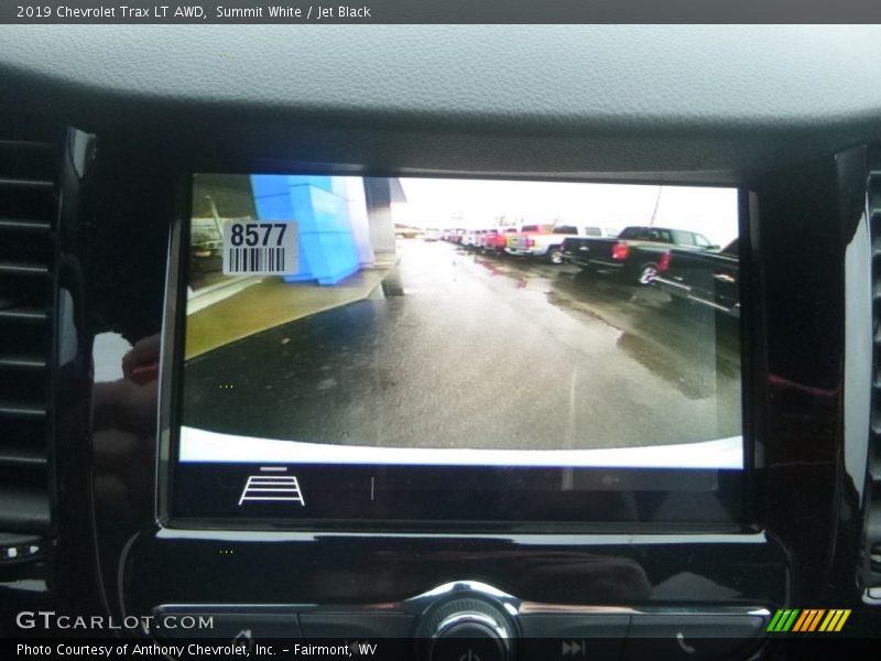 Summit White / Jet Black 2019 Chevrolet Trax LT AWD