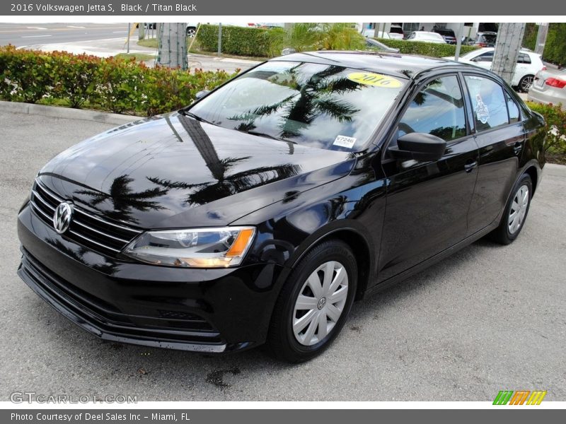 Black / Titan Black 2016 Volkswagen Jetta S