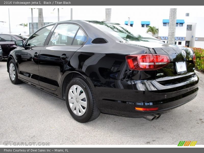 Black / Titan Black 2016 Volkswagen Jetta S