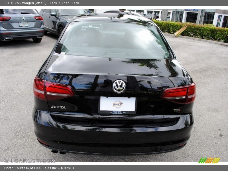 Black / Titan Black 2016 Volkswagen Jetta S