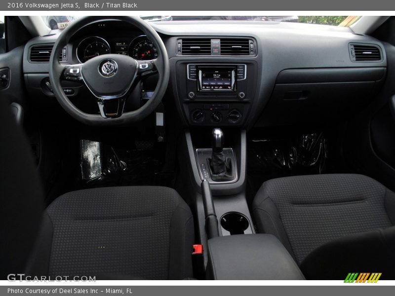Black / Titan Black 2016 Volkswagen Jetta S