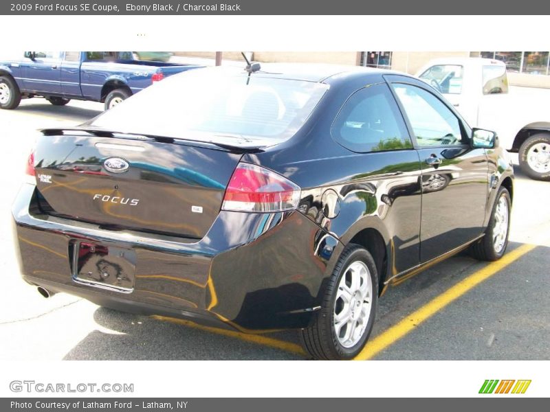 Ebony Black / Charcoal Black 2009 Ford Focus SE Coupe