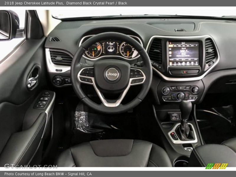 Diamond Black Crystal Pearl / Black 2018 Jeep Cherokee Latitude Plus