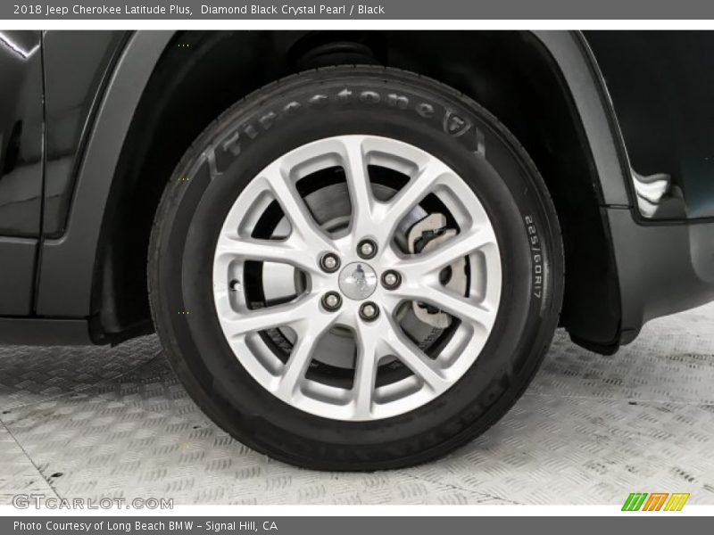 Diamond Black Crystal Pearl / Black 2018 Jeep Cherokee Latitude Plus