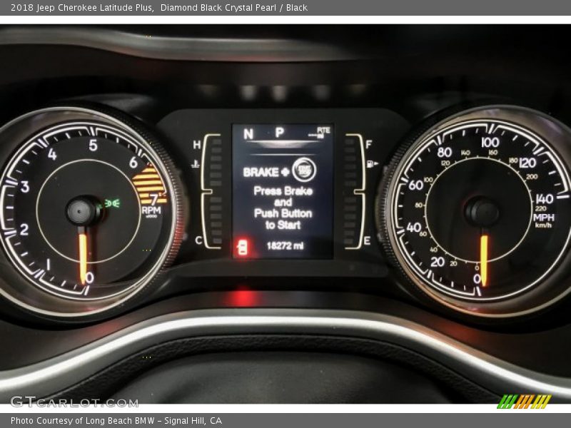 Diamond Black Crystal Pearl / Black 2018 Jeep Cherokee Latitude Plus