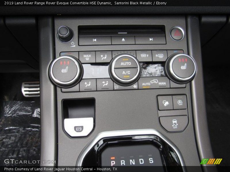Controls of 2019 Range Rover Evoque Convertible HSE Dynamic