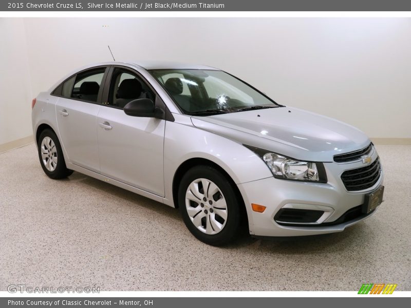 Silver Ice Metallic / Jet Black/Medium Titanium 2015 Chevrolet Cruze LS