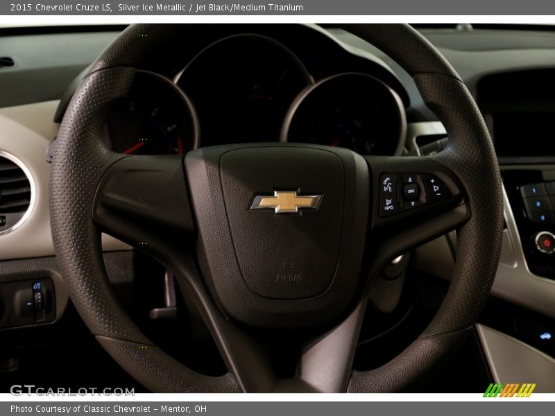 Silver Ice Metallic / Jet Black/Medium Titanium 2015 Chevrolet Cruze LS