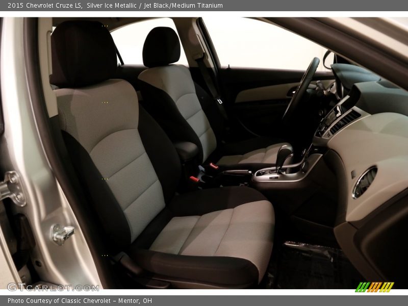 Silver Ice Metallic / Jet Black/Medium Titanium 2015 Chevrolet Cruze LS