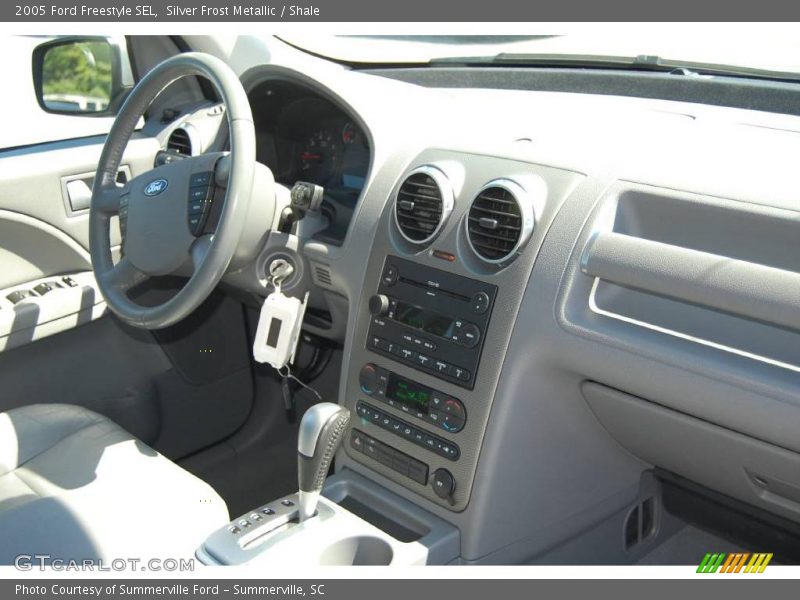 Silver Frost Metallic / Shale 2005 Ford Freestyle SEL