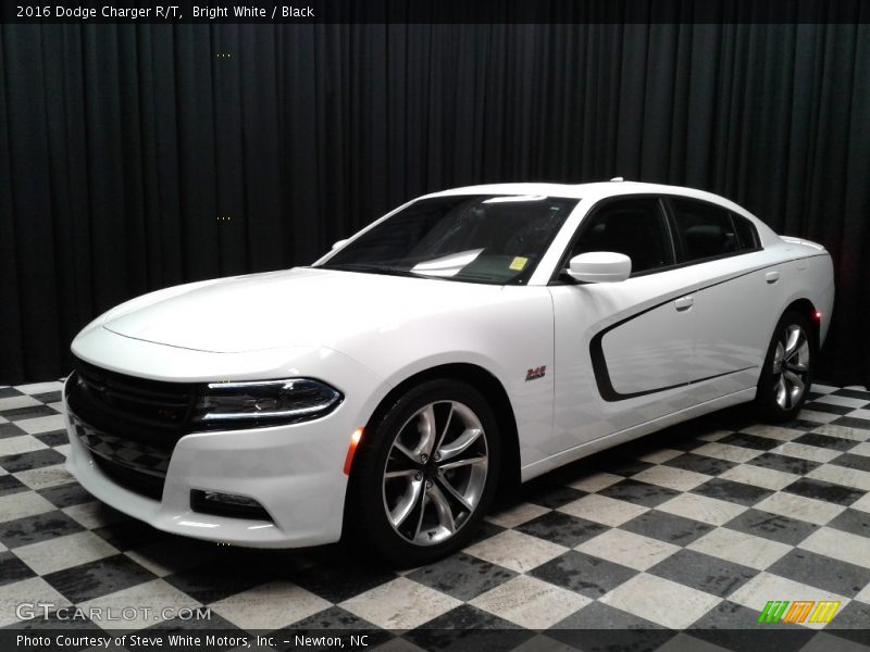 Bright White / Black 2016 Dodge Charger R/T