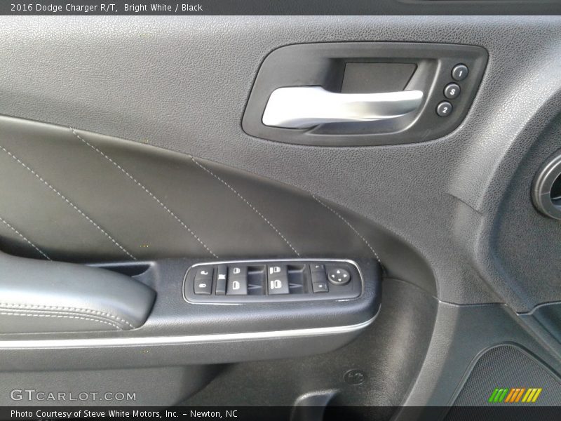 Bright White / Black 2016 Dodge Charger R/T
