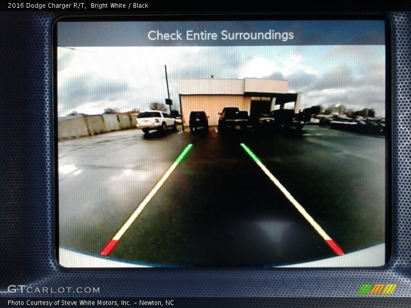 Bright White / Black 2016 Dodge Charger R/T