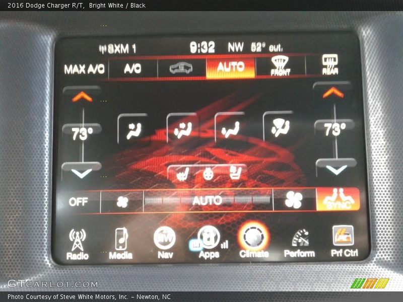 Bright White / Black 2016 Dodge Charger R/T