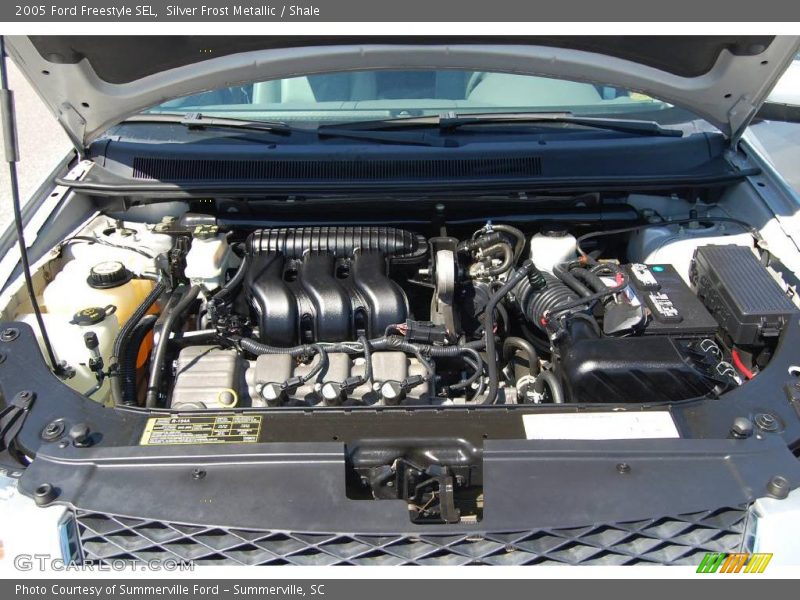 Silver Frost Metallic / Shale 2005 Ford Freestyle SEL
