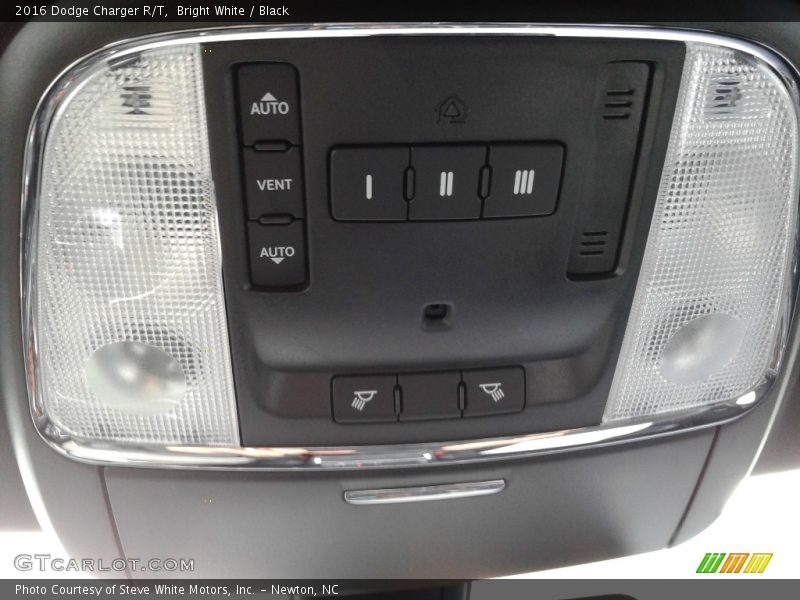 Bright White / Black 2016 Dodge Charger R/T