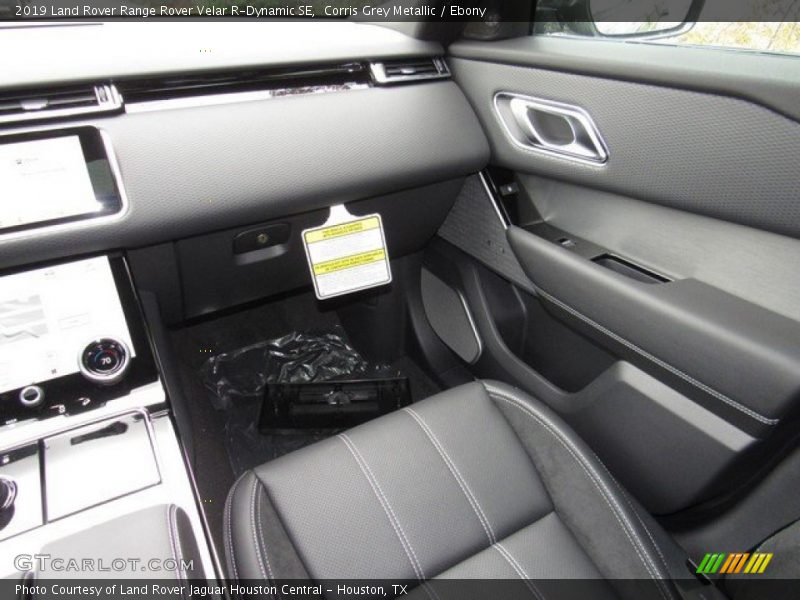 Corris Grey Metallic / Ebony 2019 Land Rover Range Rover Velar R-Dynamic SE