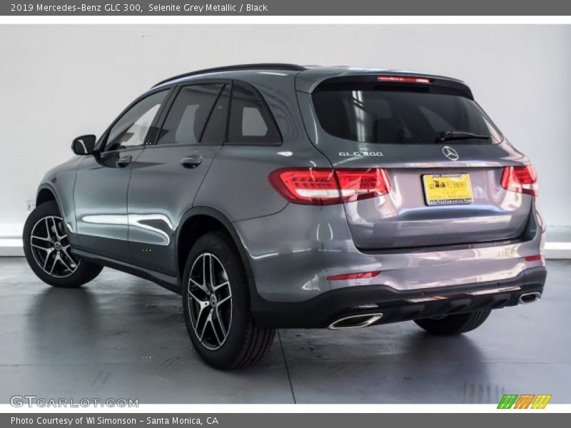 Selenite Grey Metallic / Black 2019 Mercedes-Benz GLC 300