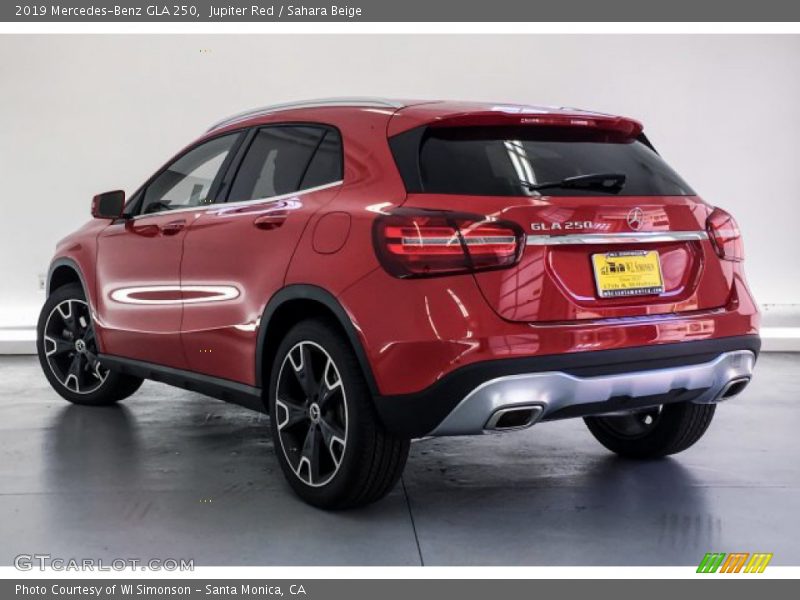 Jupiter Red / Sahara Beige 2019 Mercedes-Benz GLA 250