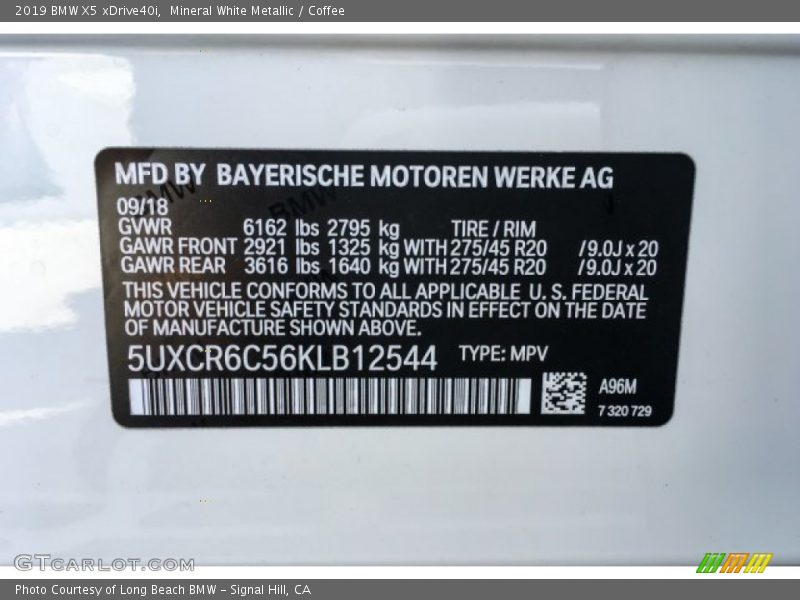 Mineral White Metallic / Coffee 2019 BMW X5 xDrive40i