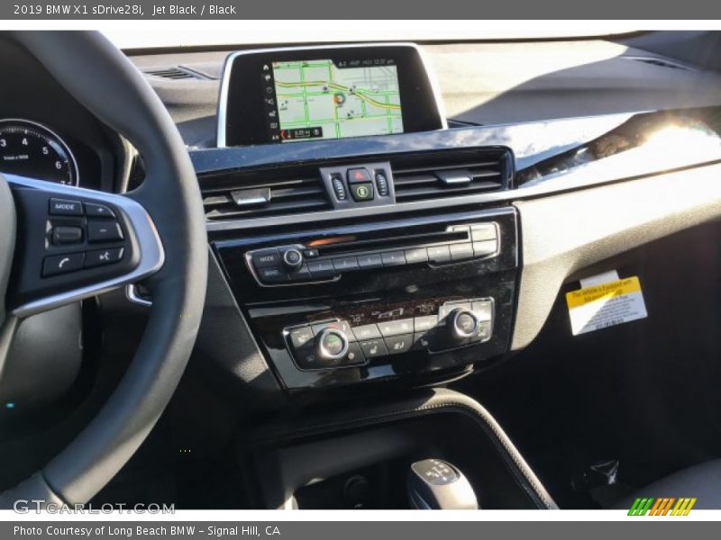 Jet Black / Black 2019 BMW X1 sDrive28i