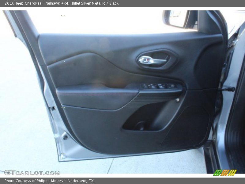 Billet Silver Metallic / Black 2016 Jeep Cherokee Trailhawk 4x4