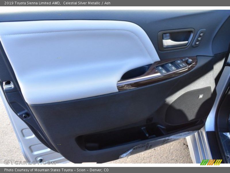 Celestial Silver Metallic / Ash 2019 Toyota Sienna Limited AWD