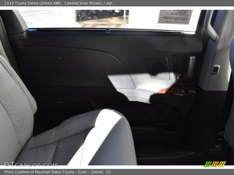 Celestial Silver Metallic / Ash 2019 Toyota Sienna Limited AWD