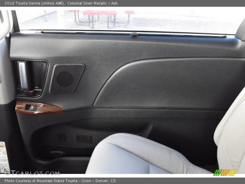 Celestial Silver Metallic / Ash 2019 Toyota Sienna Limited AWD