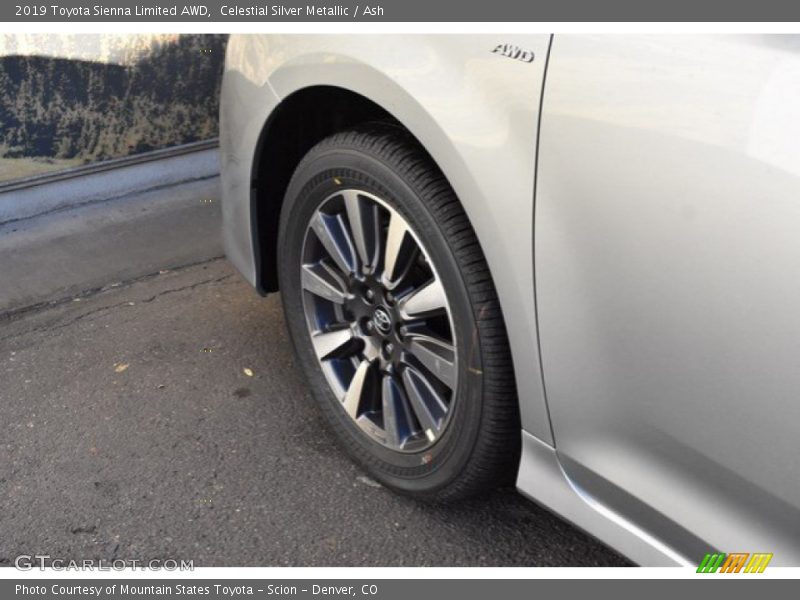 Celestial Silver Metallic / Ash 2019 Toyota Sienna Limited AWD
