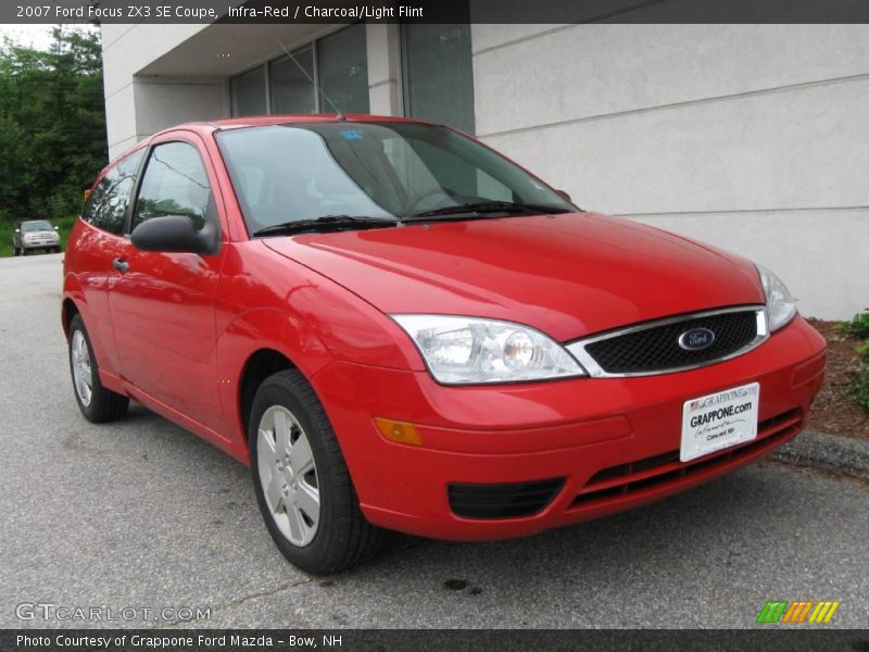 Infra-Red / Charcoal/Light Flint 2007 Ford Focus ZX3 SE Coupe