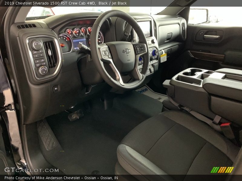 Black / Jet Black 2019 Chevrolet Silverado 1500 RST Crew Cab 4WD