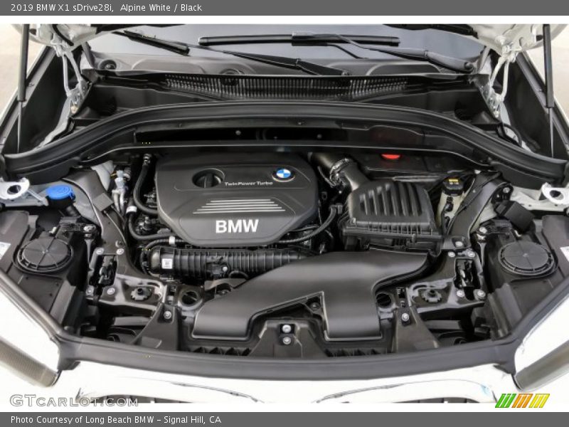 Alpine White / Black 2019 BMW X1 sDrive28i