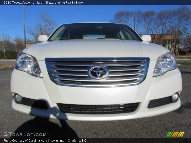 Blizzard White Pearl / Ivory 2010 Toyota Avalon Limited