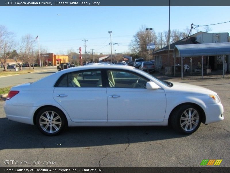 Blizzard White Pearl / Ivory 2010 Toyota Avalon Limited