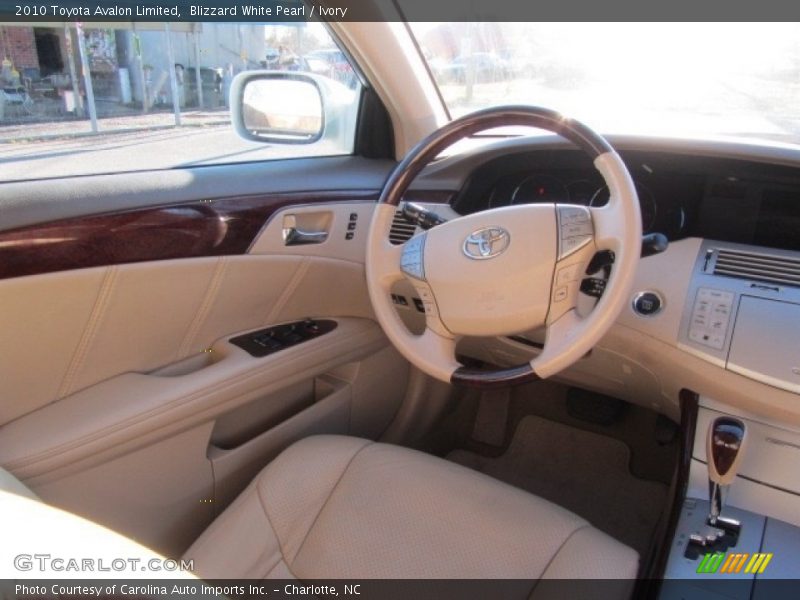 Blizzard White Pearl / Ivory 2010 Toyota Avalon Limited