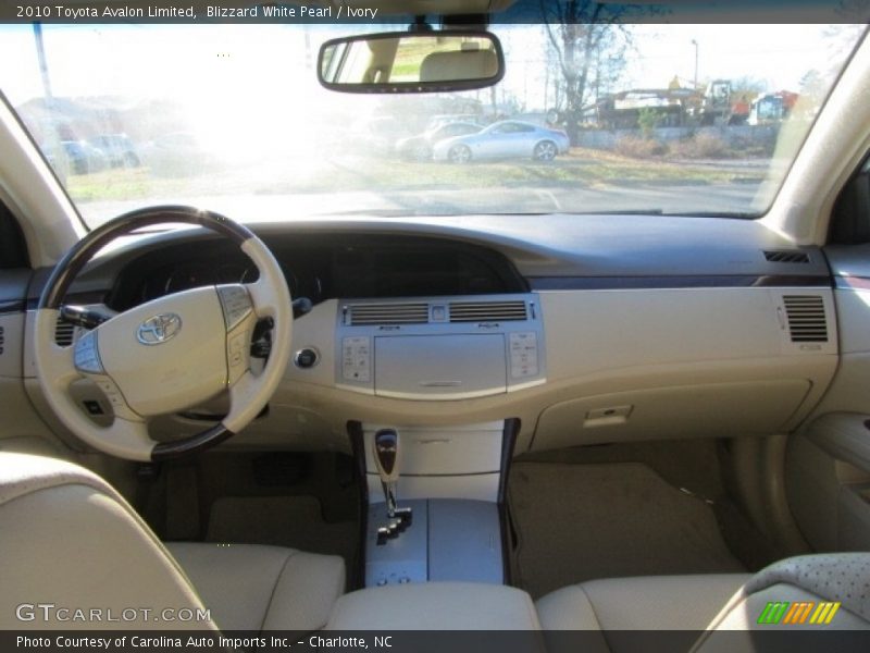 Blizzard White Pearl / Ivory 2010 Toyota Avalon Limited